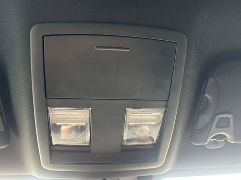 Used 2022 Dodge Challenger SXT w/ Blacktop Package image 15