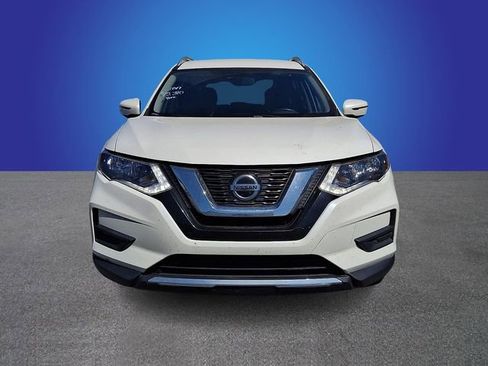 Used 2019 Nissan Rogue SV w/ Premium Package AWD/4WD image 2