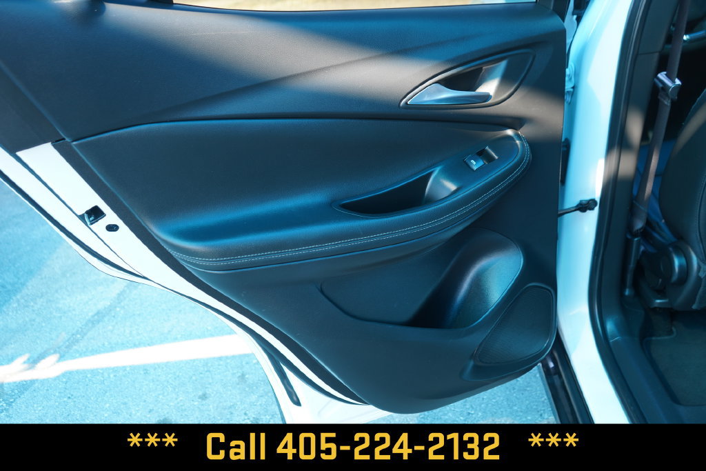 Used 2024 Buick Encore GX Sport Touring FWD image 25