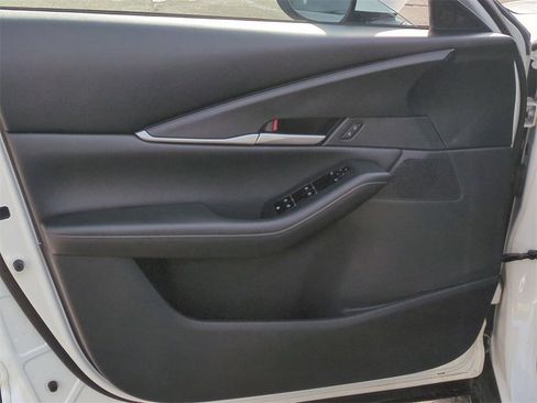 Used 2021 MAZDA CX-30 AWD 2.5 S w/ Select Package image 11