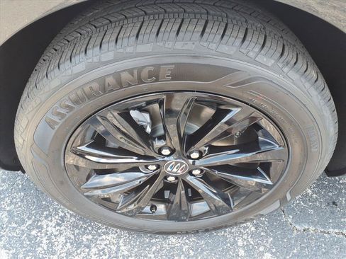 New 2026 Buick Envista Sport Touring w/ Convenience I Package FWD image 8