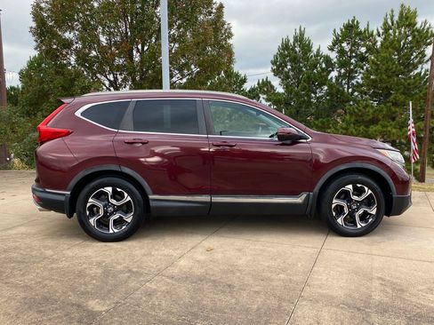 Used 2018 Honda CR-V Touring image 7