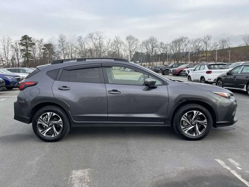Used 2024 Subaru Crosstrek 2.0i Premium image 28