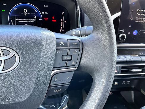 Certified 2025 Toyota Camry LE image 24