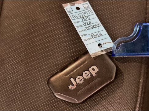 Used 2020 Jeep Wrangler Unlimited Sport AWD/4WD image 32