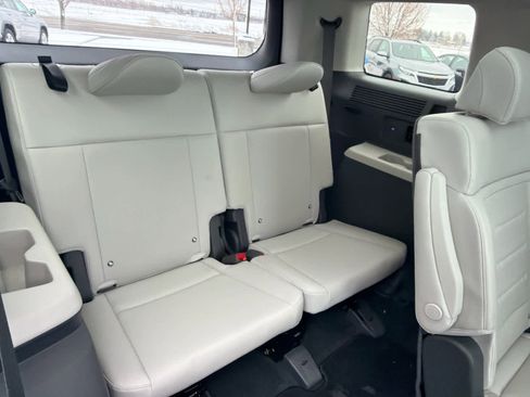 Used 2025 Hyundai Santa Fe Calligraphy image 13