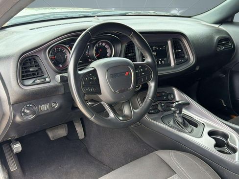 Used 2023 Dodge Challenger SXT RWD image 4