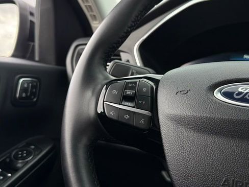 Used 2024 Ford Escape Platinum image 10