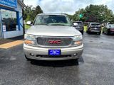 Used 2004 GMC Yukon XL Denali image 3