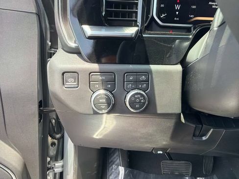 New 2026 GMC Sierra 1500 Elevation w/ Elevation Premium Package AWD/4WD image 30