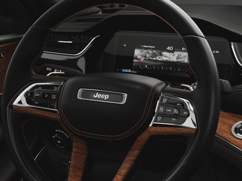 New 2024 Jeep Grand Cherokee Summit AWD/4WD image 23