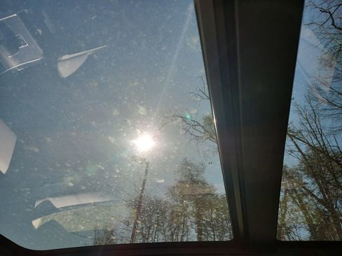 New 2026 Land Rover Range Rover Velar Dynamic SE image 27