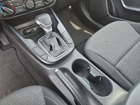 Used 2021 Kia Soul S FWD image 29