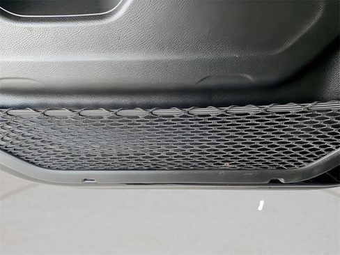 Used 2024 Jeep Wrangler Unlimited Rubicon image 14