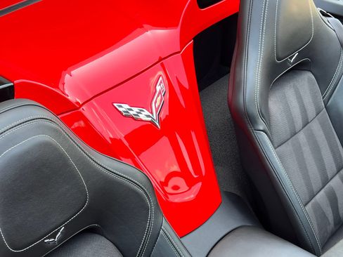 Used 2014 Chevrolet Corvette Stingray Convertible w/ 3LT Preferred Equipment Group RWD image 31