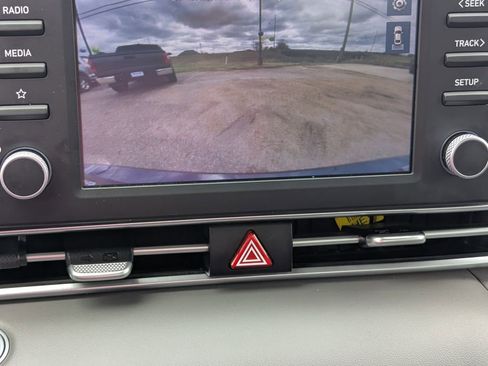 Used 2023 Hyundai Elantra Blue w/ Cargo Package image 12