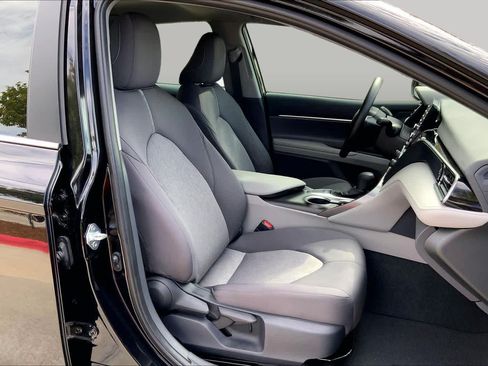 Used 2024 Toyota Camry LE w/ Convenience Package FWD image 9