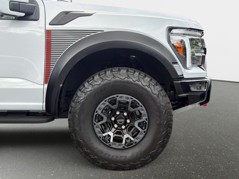Used 2025 Ford F150 Raptor w/ Equipment Group 803A Raptor R AWD/4WD image 22