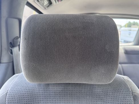 Used 2004 Toyota Sienna CE FWD image 32
