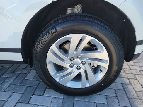 New 2026 Land Rover Range Rover Evoque S image 14