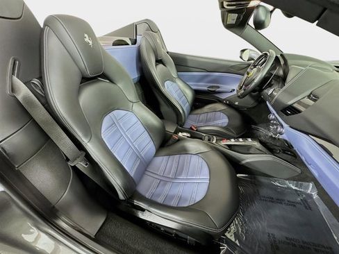 Used 2019 Ferrari 488 Spider image 22