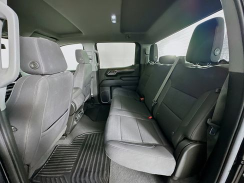 Used 2022 Chevrolet Silverado 1500 LT image 28