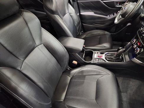 Used 2020 Subaru Forester Limited image 32