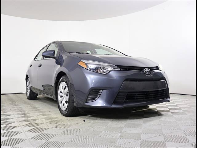 Used 2015 Toyota Corolla LE FWD image 1