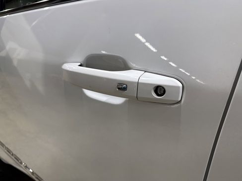 Used 2022 GMC Sierra 3500 SLE w/ SLE Convenience Package image 13