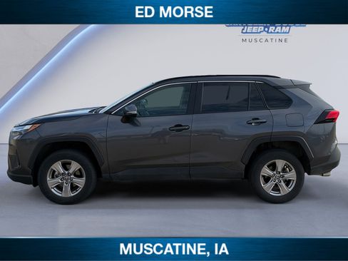 Used 2025 Toyota RAV4 XLE image 2