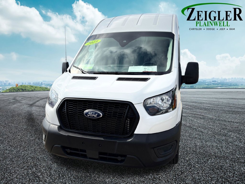 Used 2025 Ford Transit 250 148 High Roof AWD image 9