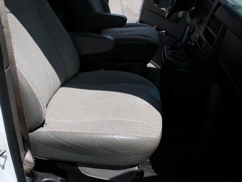 Used 2014 GMC Savana 1500 LT w/ LT Preferred Equipment Group RWD image 37