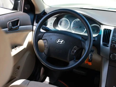 Used 2009 Hyundai Sonata GLS image 25