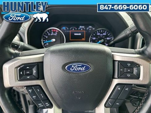 Used 2022 Ford F450 Platinum w/ FX4 Off-Road Package image 35