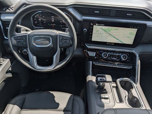New 2026 GMC Sierra 1500 Denali w/ Technology Package AWD/4WD image 9