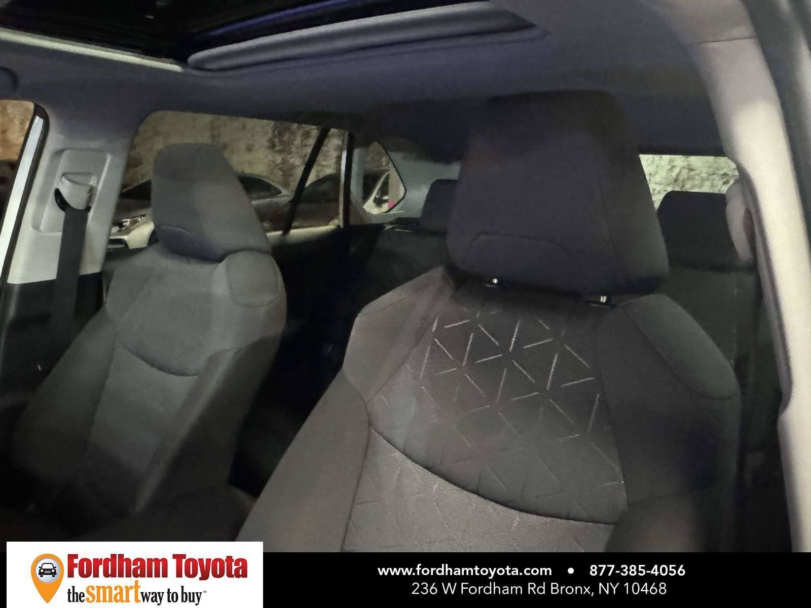 Used 2025 Toyota RAV4 XLE w/ Convenience Package AWD/4WD image 20