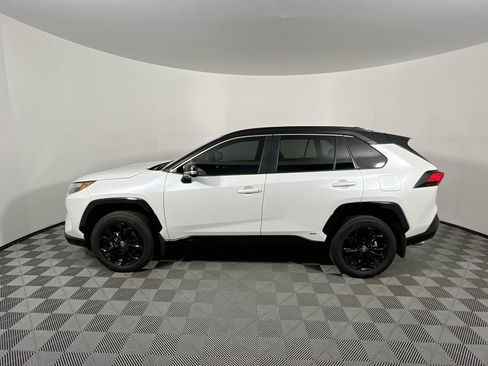 Used 2024 Toyota RAV4 XSE w/ Weather Package image 6
