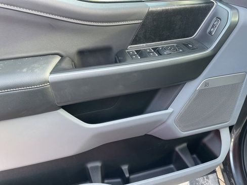 New 2026 Ford F450 XLT w/ XLT Premium Package image 19