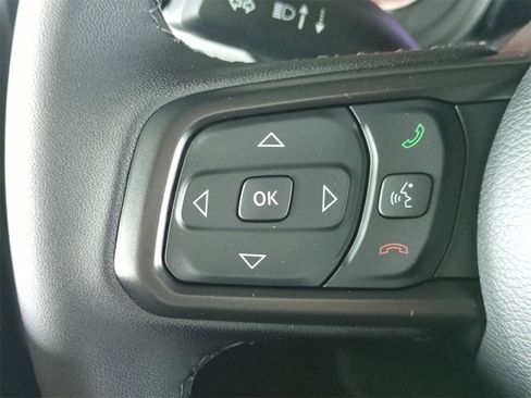 New 2025 Jeep Gladiator Sport image 23