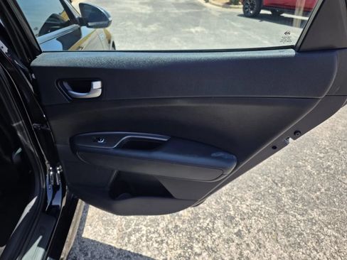 Used 2020 Kia Optima SE FWD image 14