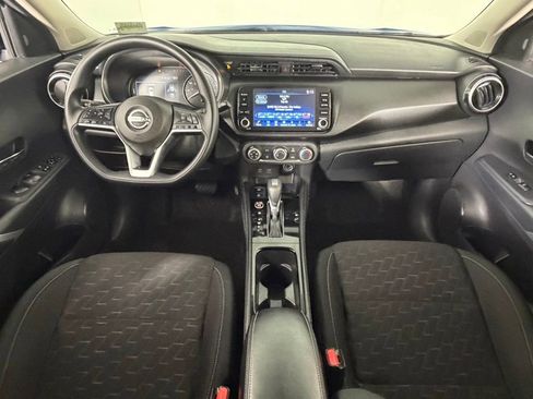 Used 2024 Nissan Kicks SV image 13