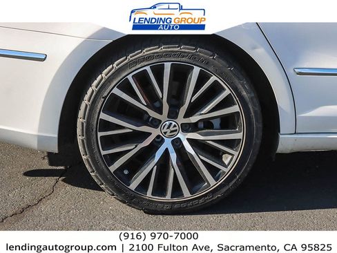Used 2014 Volkswagen CC Executive image 10