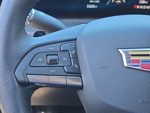 Used 2025 Cadillac XT4 Sport FWD image 20