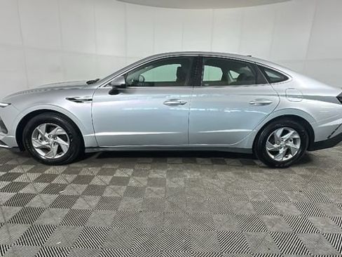 Certified 2026 Hyundai Sonata SE FWD image 5