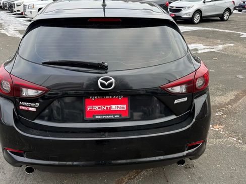 Used 2017 MAZDA MAZDA3 Touring image 8