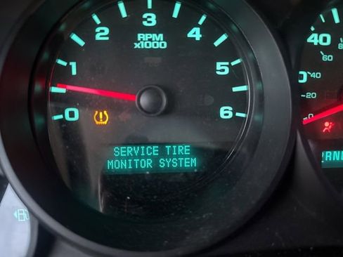 Used 2007 Chevrolet Silverado 1500 W/T w/ Towing Package image 23