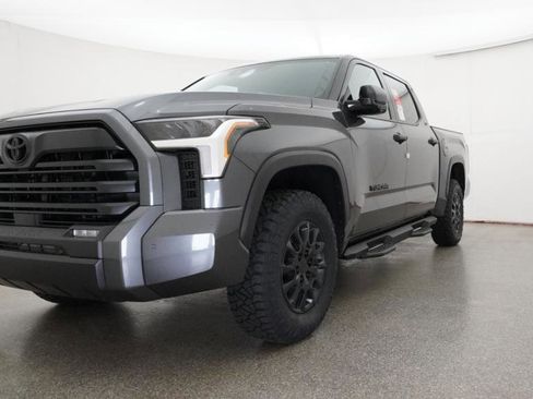 New 2026 Toyota Tundra SR5 AWD/4WD image 19