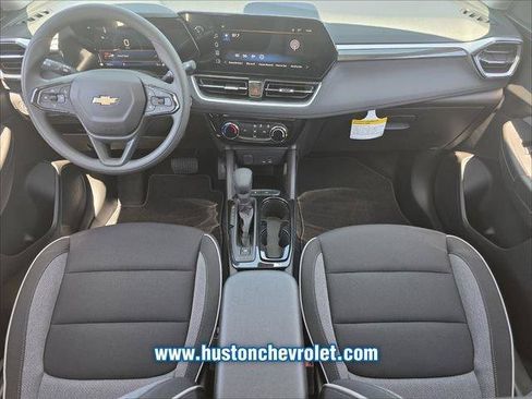 New 2026 Chevrolet TrailBlazer LT w/ Driver Confidence Package FWD image 14