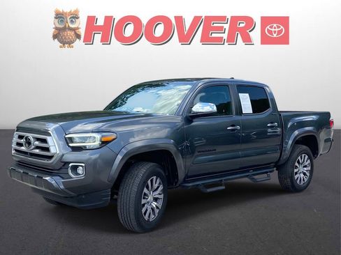 Used 2023 Toyota Tacoma Limited AWD/4WD image 5