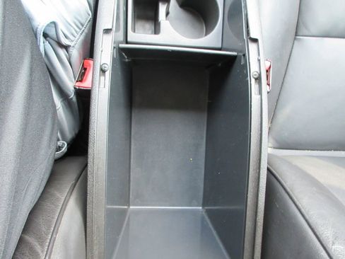 Used 2010 Chevrolet Malibu LTZ image 27